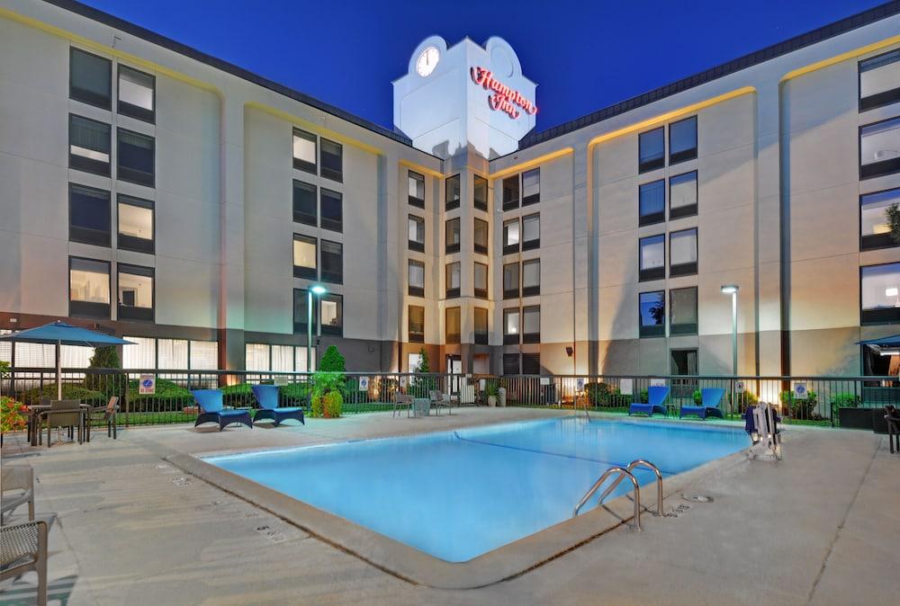Hampton Inn Overland Park Exterior photo